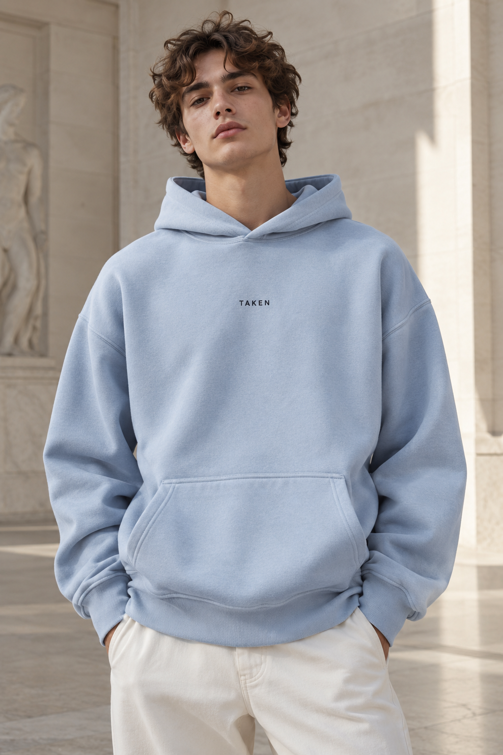 Pastelno moder HUSHLY hoodie TAKEN